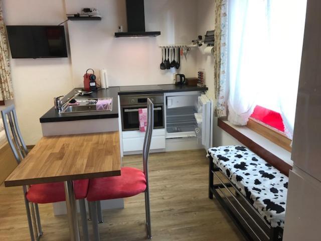 Ruhige Zimmer Im Gruenen Und Studio Im Naherholungsgebiet Sigigen 외부 사진